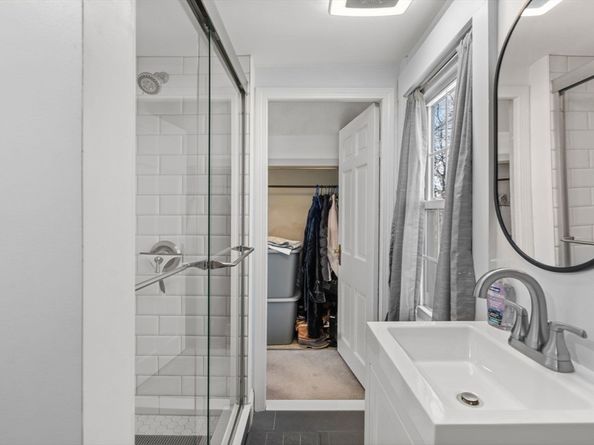 11 Cogswell Rd, North Reading MA 01864