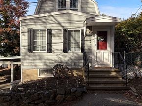 11 Cogswell Rd, North Reading MA 01864