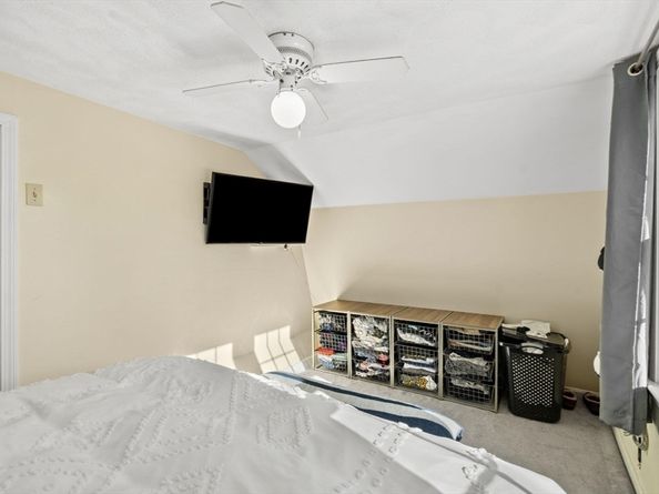 11 Cogswell Rd, North Reading MA 01864