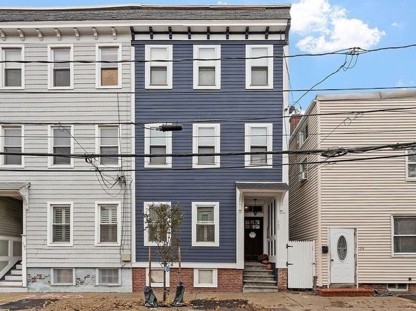 192 W 5th Street 1, Boston MA 02127