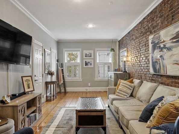 192 W 5th Street 1, Boston MA 02127