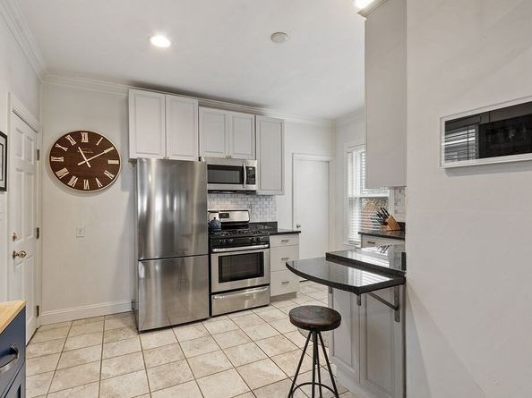 192 W 5th Street 1, Boston MA 02127