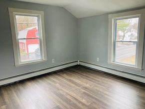 162 Blackstone St, Blackstone MA 01504