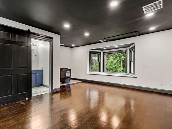 11 West Bradstreet Rqad, North Andover MA 01845