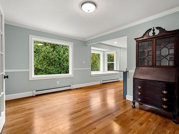 11 West Bradstreet Rqad, North Andover MA 01845