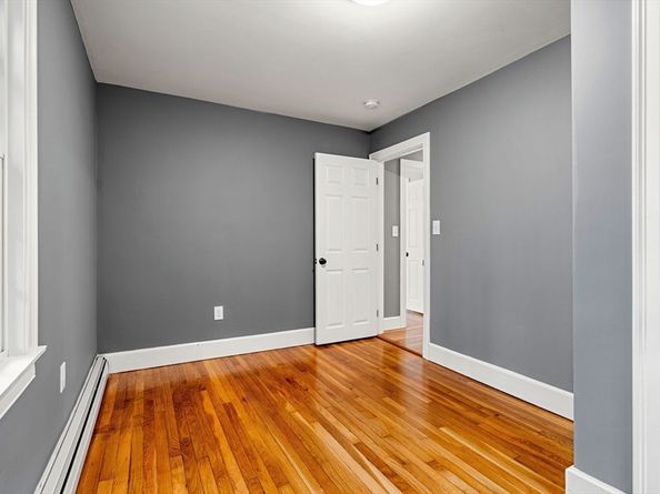 11 West Bradstreet Rqad, North Andover MA 01845