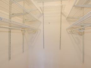 26 Walden Drive 4, Natick MA 01760