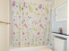 26 Walden Drive 4, Natick MA 01760