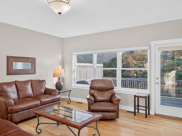 16 Rebeccas Landing 16, Plymouth MA 02360