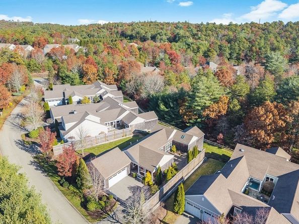 16 Rebeccas Landing 16, Plymouth MA 02360