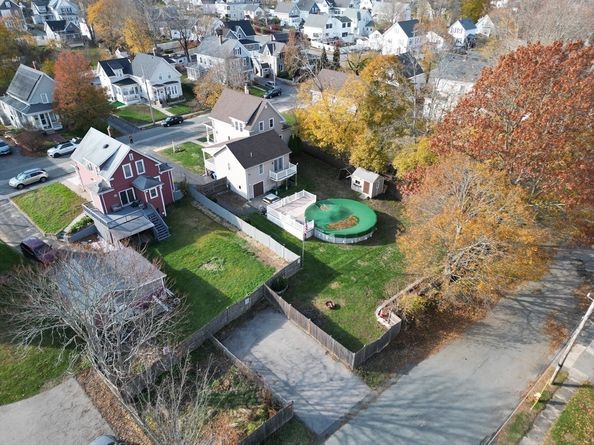 20 Elm Pl, Whitman MA 02382