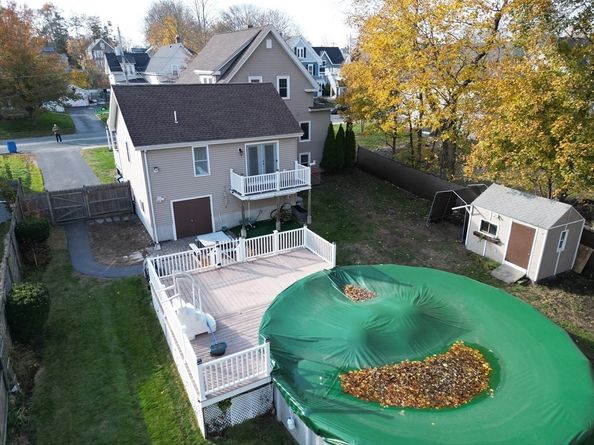 20 Elm Pl, Whitman MA 02382