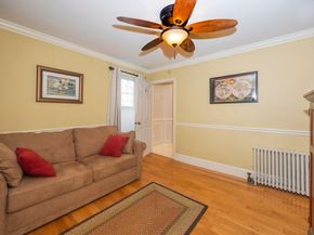 20 Elm Pl, Whitman MA 02382