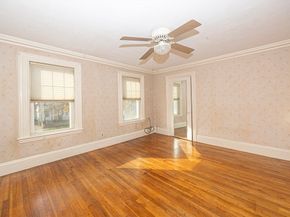 20 Elm Pl, Whitman MA 02382