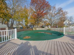 20 Elm Pl, Whitman MA 02382