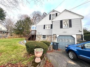 14 Beech Street, Southbridge MA 01550