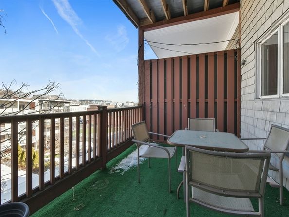 852 East Broadway 3, Boston MA 02127