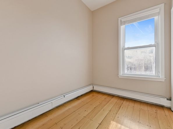 852 East Broadway 3, Boston MA 02127