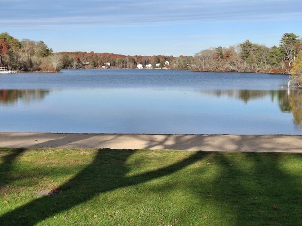 108 Lake Ave, Wareham MA 02538