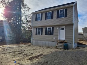 108 Lake Ave, Wareham MA 02538