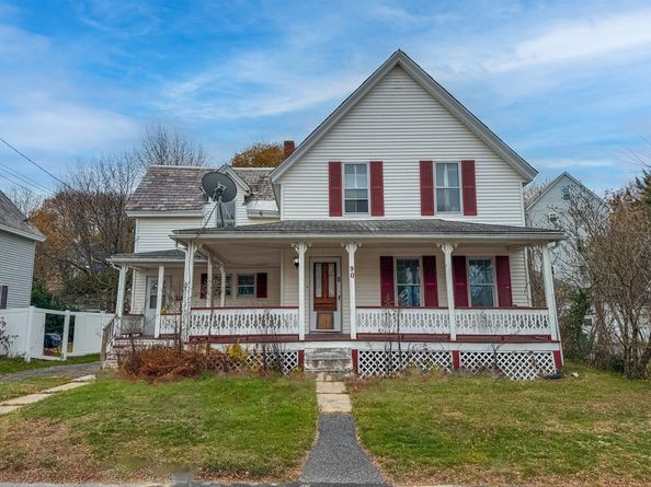 90 Albee St, Fitchburg MA 01420