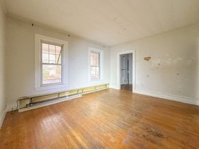 90 Albee St, Fitchburg MA 01420