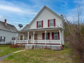 90 Albee St, Fitchburg MA 01420