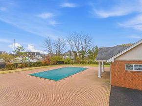 10 Seaport Dr 2311, Quincy MA 02171