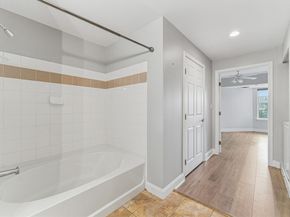 10 Seaport Dr 2311, Quincy MA 02171