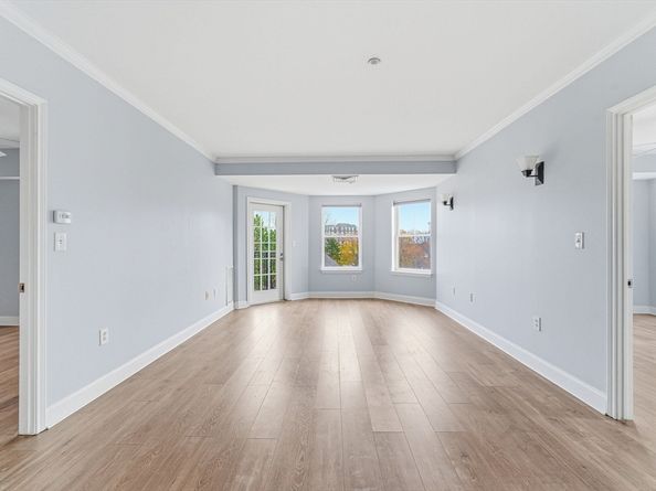 10 Seaport Dr 2311, Quincy MA 02171