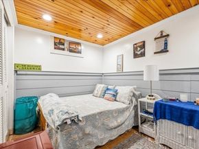 65 Hilltop Ave, Plymouth MA 02360