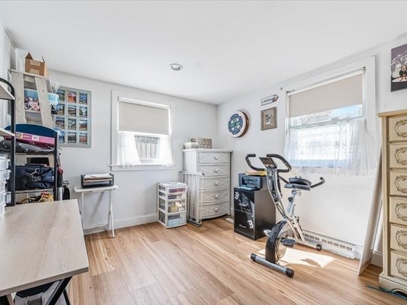 65 Hilltop Ave, Plymouth MA 02360