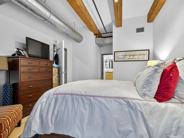 9 West Broadway 206, Boston MA 02127