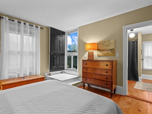 1 Hill St 1, Newburyport MA 01950