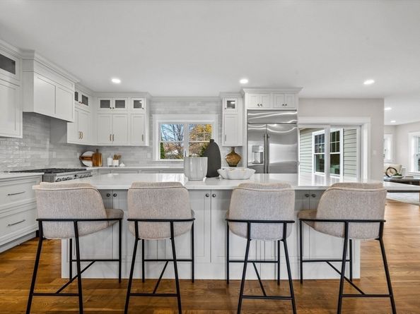 89 Wildwood St, Winchester MA 01890