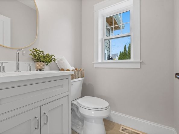 89 Wildwood St, Winchester MA 01890