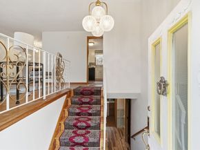 12 Cassidy Drive, Woburn MA 01801