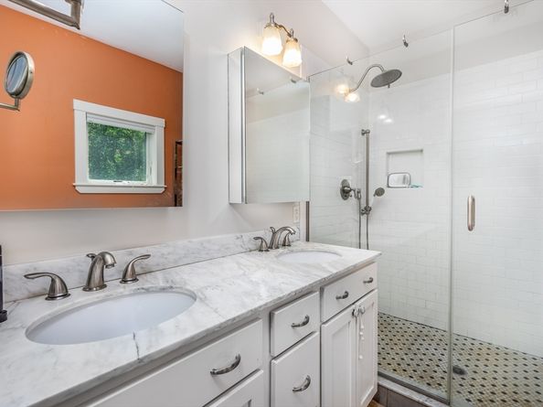 15 Lindsey Street, Marblehead MA 01945