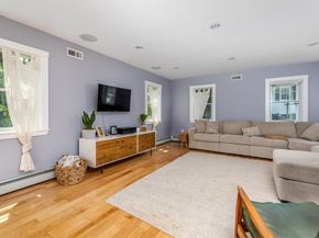 15 Lindsey Street, Marblehead MA 01945