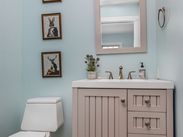 15 Lindsey Street, Marblehead MA 01945