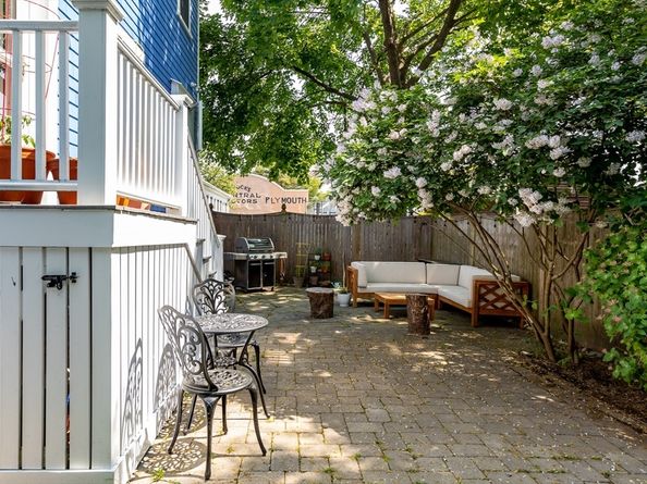 15 Lindsey Street, Marblehead MA 01945