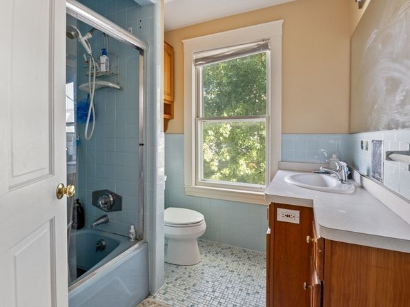 126 Summer 126, Watertown MA 02472