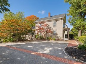 126 Summer 126, Watertown MA 02472