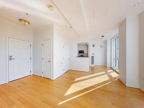 1 Nassau St 2210, Boston MA 02111