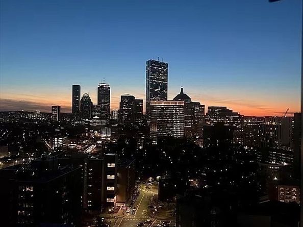 1 Nassau St 2210, Boston MA 02111