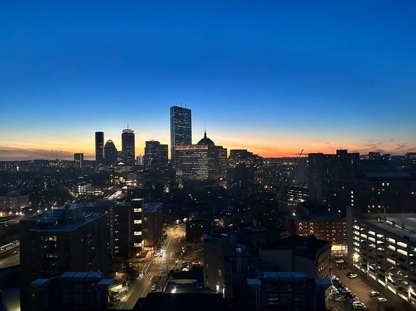 1 Nassau St 2210, Boston MA 02111