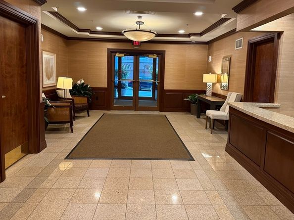 1 Nassau St 2210, Boston MA 02111