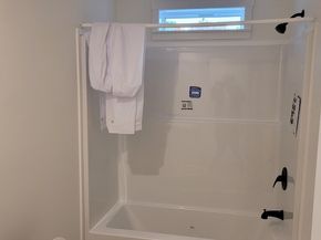 286 Newbury 110, Peabody MA 01960