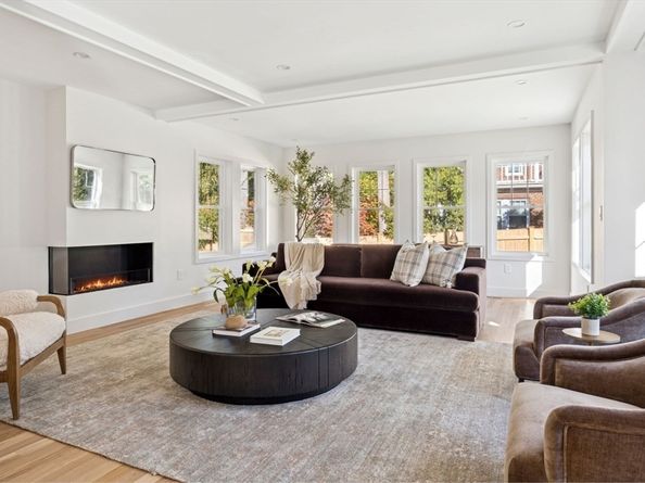 873 Chestnut Street, Newton MA 02468