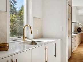 873 Chestnut Street, Newton MA 02468